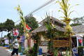 tps-di-kabupaten-malang-berkonsep-hajatan-pernikahan_20240214_141536.jpg
