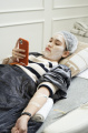 treatment-rp-75-juta-sekali-infus-ayu-ting-ting-makin-putih-glo_20221020_102257.jpg