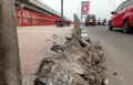 trotoar-jembatan-ampera-rusak_20231117_005343.jpg