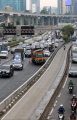 truk-pengangkut-pasir-rusak-membuat-kemacetan-panjang_20230118_193812.jpg