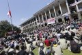 Uang Kuliah Naik Mahasiswa UGM Demo