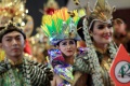 Ultah ke-42 TMII Gelar Parade Busana Daerah
