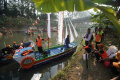 Uniknya Perahu dari Botol Bekas di Festival Cinta Lingkungan