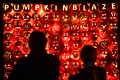 uniknya-ukiran-labu-halloween-di-great-jack-o-lantern-blaze_20221013_182946.jpg
