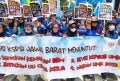 Unjuk Rasa Buruh Jawa Barat di Gedung Sate