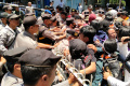 Unjuk Rasa Save Ranca Upas di Kantor Perhutani Jabar dan Banten