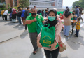 unpar-dan-ika-unpar-bagi-1000-paket-sembako-kepada-warga_20220422_172155.jpg