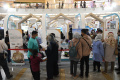 Ustadz Wijayanto & Desainer Lia Afif Meriahkan Life with BSI Exp