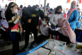 Vaksinasi Anak Usia 6-11 Th Bersama TNI AL Di KRI Surabaya-591