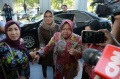 walikota-surabaya-risma-diperiksa-sebagai-saksi-kasus-korupsi_20190620_144317.jpg