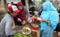 Warga Garut Merayakan Idul Fitri dengan Lomba Lebaran
