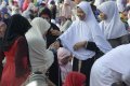 Warga Shalat Ied di Lapangan Merdeka Balikpapan