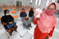 Warga Terima Pembagian BLT Sebesar RP 300  Ribu Rupiah