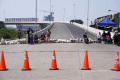 Warga Tutup Akses ke Flyover Ciroyom