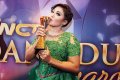 wiwik-sagita-raih-penghargaan-lagu-terpopuler_20141212_124033.jpg