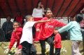 yang-penting-joget-masyarakat-ci-jengkol-sambut-hut-kemerdekaan_20230831_130210.jpg
