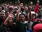 20101223herudin_KEPUNG_KANTOR_PSSI_OL_06.jpg20101223herudin_KEPUNG_KANTOR_PSSI_OL_01.jpg20101223herudin_KEPUNG_KANTOR_PSSI_OL_02.jpg20101223herudin_KEPUNG_KANTOR_PSSI_OL_04.jpg20101223herudin_KEPUNG_KANTOR_PSSI_OL_05.jpg