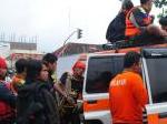 mobil_rescue_rumah_zakat1.jpgAksi_Tim_Rescue_Relawan_RZ_di_Petamburan,_JakPus1.jpgnuaokdej_tw11.jpg