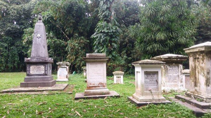 Pemakaman Belanda di Kebun Raya Bogor