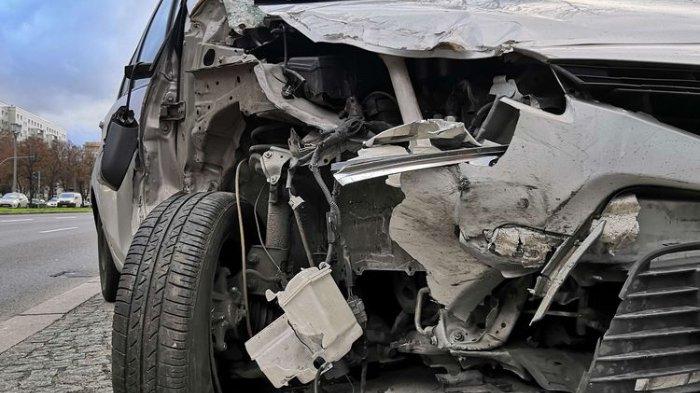 Ilustrasi kecelakaan kendaraan.