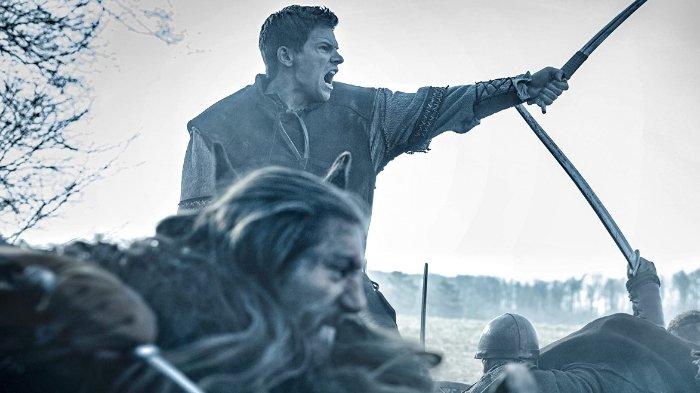 Cuplikan adegan dalam film The Last Kingdom: Seven Kings Must Die.