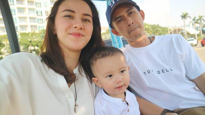 Dahlia Poland dan Fandy Christian