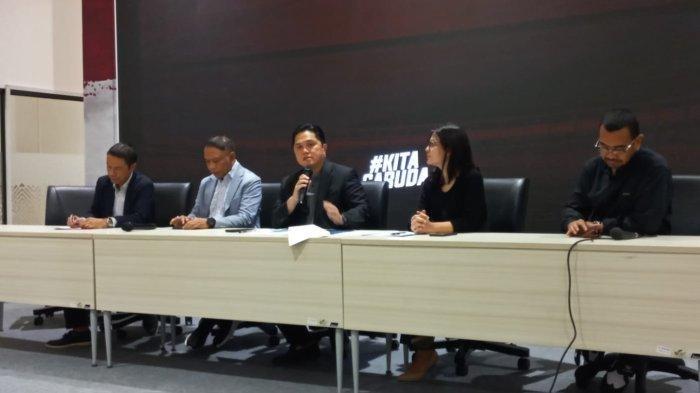 Erick Thohir dalam konferensi pers di GBK Arena, Senayan.