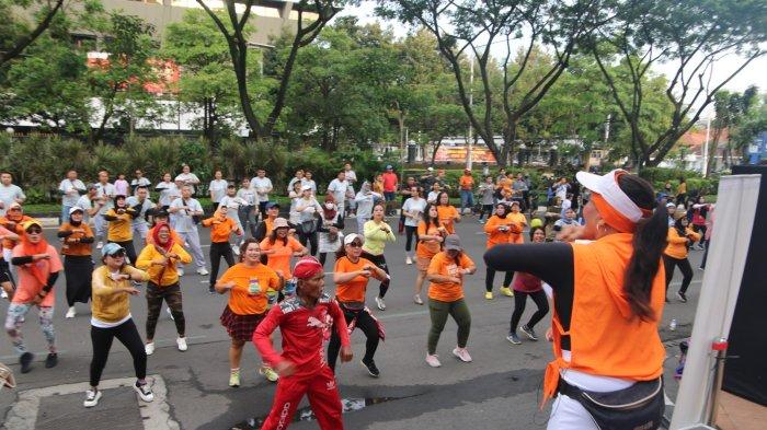 Harris Sentraland Semarang merayakan ulang tahunnya