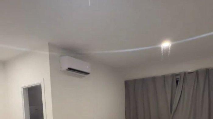 Tangkapan Layar Instagram Amalia Cahya Pratiwi yang menunjukkan kebocoran di kamar atlet bulutangkis Indonesia yang akan bertanding di SEA Games 2023 Kamboja.