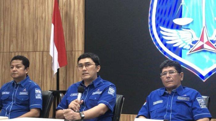Koordinator Juru Bicara Partai Demokrat Herzaky Mahendra Putra di kantor DPP Partai Demokrat, Jalan Proklamasi, Menteng, Jakarta, Rabu (12/4/2023).