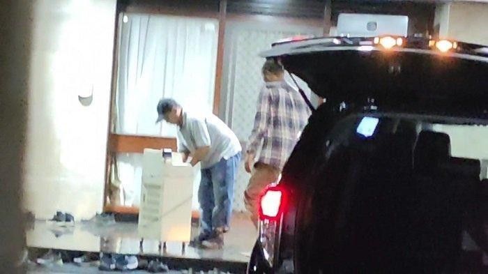 KPK menggeledahrumah dinas Mentan Syahrul Yasin Limpo, Kamis, (28/9/2023).