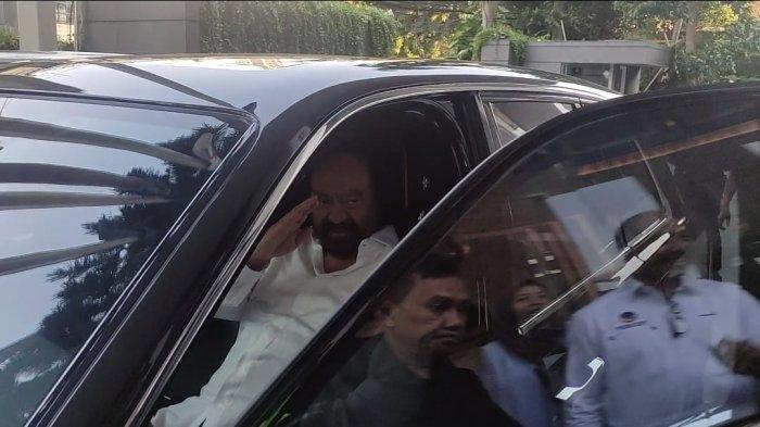 Ketua Umum Partai NasDem Surya Paloh saat ditemui awak media di NasDem Tower, Gondangdia, Jakarta, Jumat (29/9/2023).