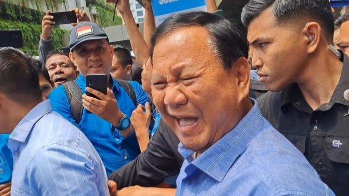 Ketua Umum Partai Gerindra Prabowo Subianto saat ditemui di Djakarta Theater, Jakarta Pusat, Sabtu (2/9/2023)