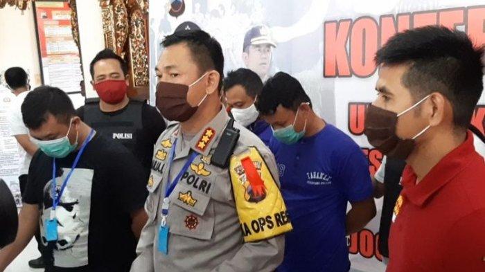 Kombes. Pol. Auliansyah Lubis ketika masih menjabat sebagai Kapolrestabes Semarang. Ia sedang gelar perkara di Mapolrestabes, Semarang, Jumat (22/5/2020).