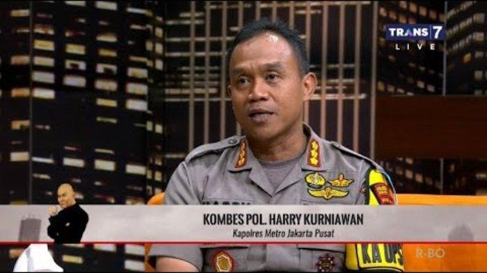 Kombes. Pol. Harry Kurniawan ketika diundang ke acara Hitam Putih Trans 7