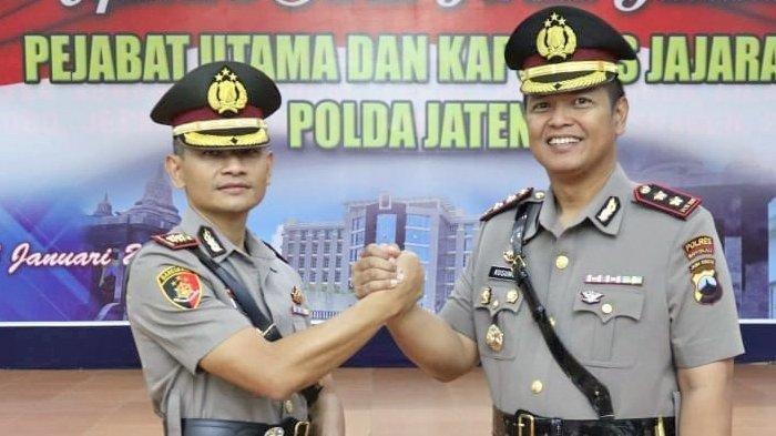 Pergantian jabatan Kapolres Boyolali dari AKBP Kusumo Wahyu Bintoro (kanan) kepada AKBP Rachmad Nur Hidayat (kiri) pada 2020.