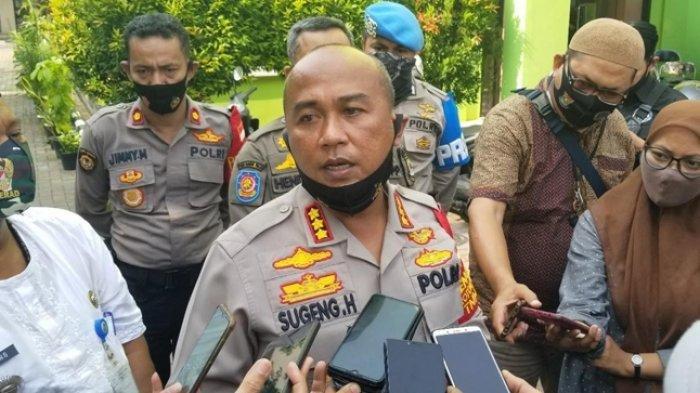 Kapolres Metro Tangerang Kota, Kombes Pol Sugeng Hariyanto saat memberikan peryataan soal dua Ormas di Kecamatan Pinang yang berseteru karena masalah lahan, Jumat (7/8/2020).