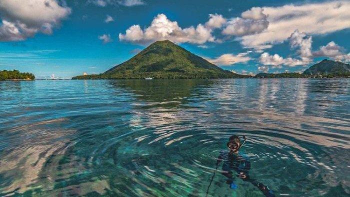 Sejarah Banda Neira, Pulau Tahanan Politik yang Menyimpan Kekayaan Rempah hingga Diburu VOC - Keindahan alam di Banda Neira.