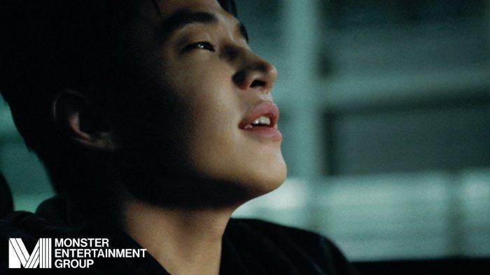 MV Henry Lau - Moonlight