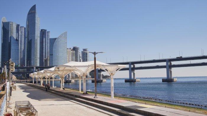 Obyek wisata Millak Waterfront Park