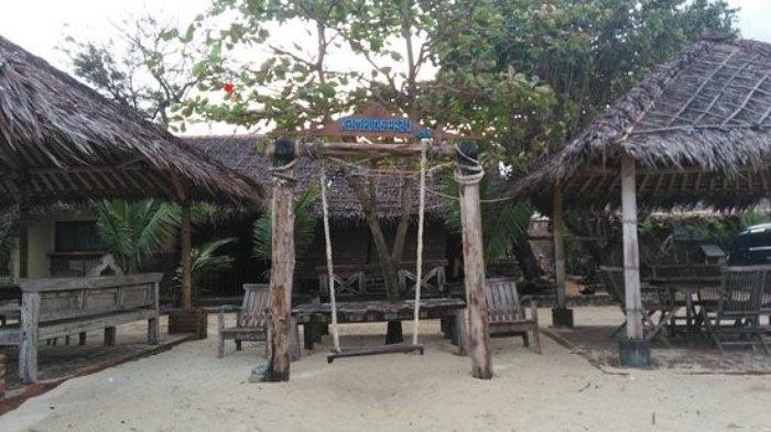 Pantai Kampung Prau, Jepara.