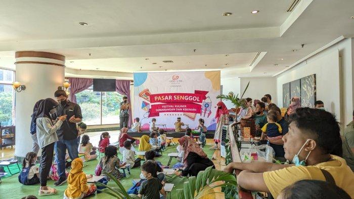 Pasar Senggol Grand Candi Hotel