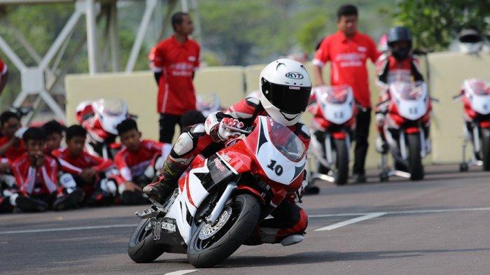 Pebalap Belia Astra Honda Racing School Ikuti Program Pembekalan Kelas Dunia 2