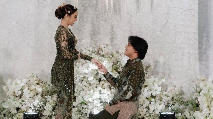 Pertunangan Mahalini Raharja dengan Rizky Febian.