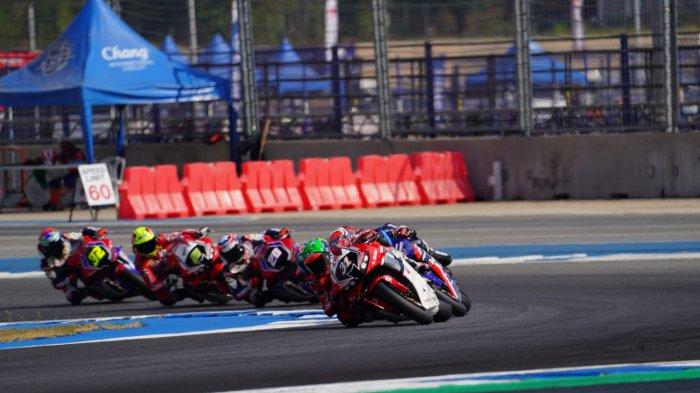 Prestasi membanggakan dipersembahkan oleh pebalap binaan PT Astra Honda Motor (AHM) pada seri pembuka ajang balap Asia Road Racing Championship (ARRC) 2023