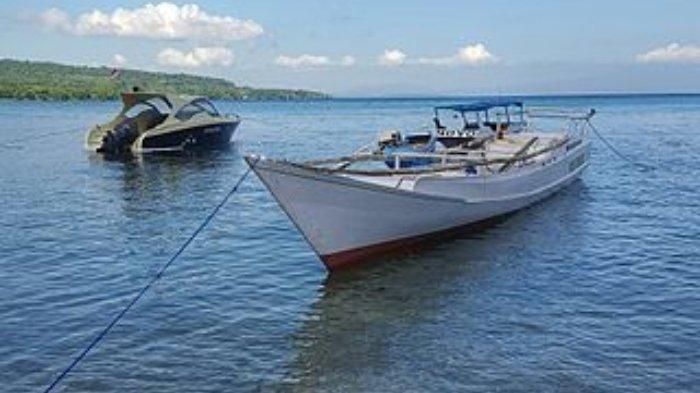 Pulau Moyo, Sumbawa, Nusa Tenggara Barat.