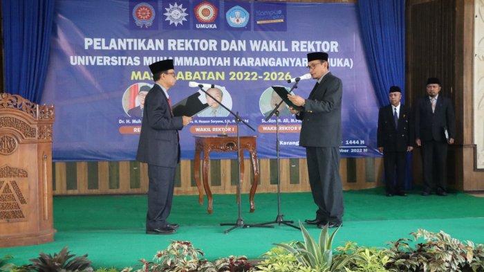 Pelantikan Rektor Universitas Muhammadiyah Karanganyar (UMUKA), Dr. H. Muh Samsuri, M.S.I pada 2022.