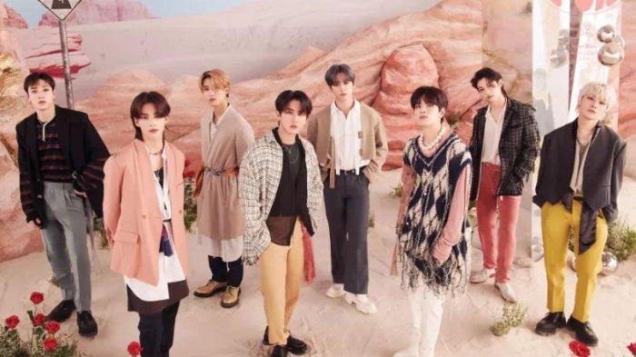 Stray Kids