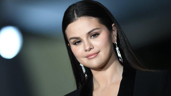 Aktris AS Selena Gomez tiba untuk Gala Academy Museum Tahunan ke-2 di Academy Museum of Motion Pictures di Los Angeles, 15 Oktober 2022.