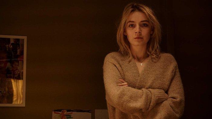 A Good Woman is Hard to Find (2019) 2